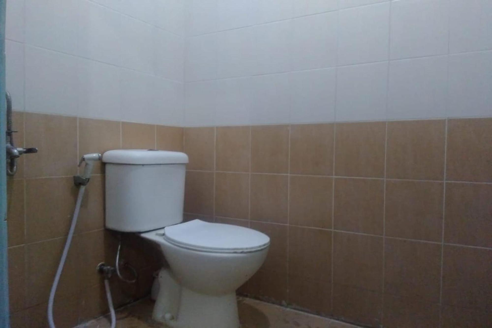 Hotel Oyo 90766 Gardenia Boarding House Purwokerto Exterior foto